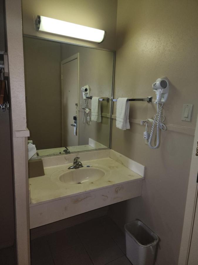 Colonial Inn Monahans Tx 外观 照片